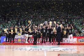 2025 赛季回顾：洛杉矶道奇在 105 胜的常规赛后，以统治力表现完成两连霸