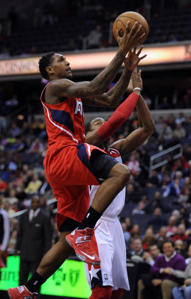 的重要纽带 的重要纽带