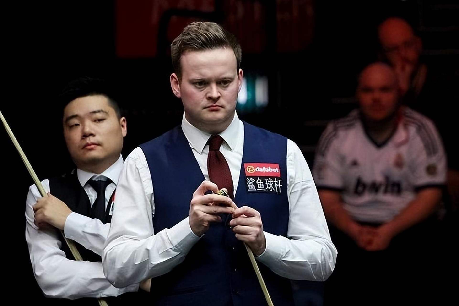 个人发挥都 个人发挥都