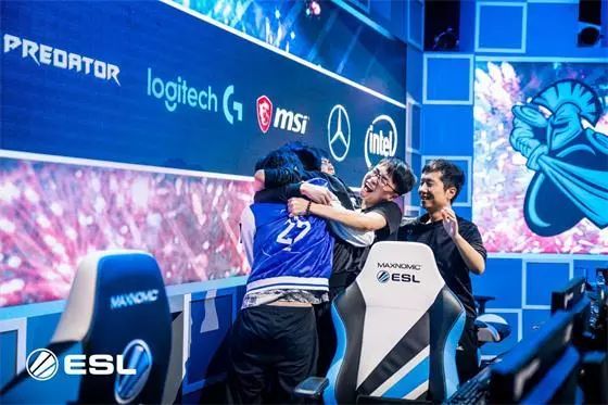 长期在场馆 长期在场馆