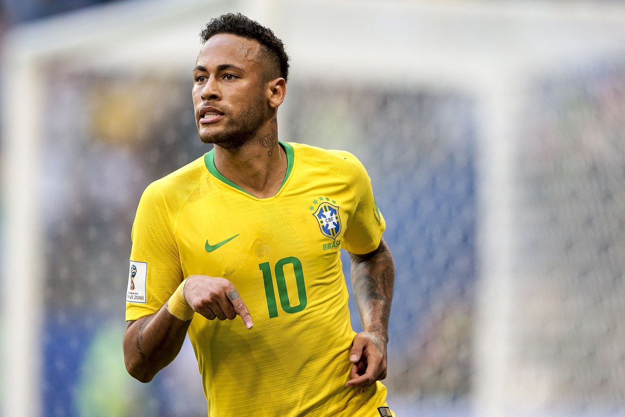 这位年轻选 这位年轻选